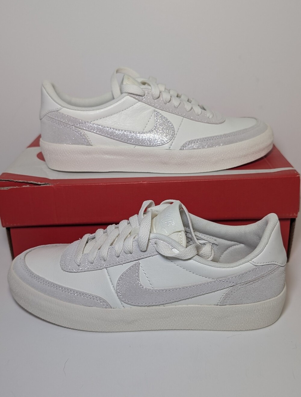 NEW WITH BOX Nike W Killshot 2 Sail/Sail-Team Red Womens US 6.5 - HV0846-133